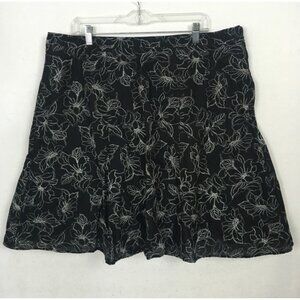 Covington Women Skirt Women Size 18W Black White Embroider Flowers Side Zipper
